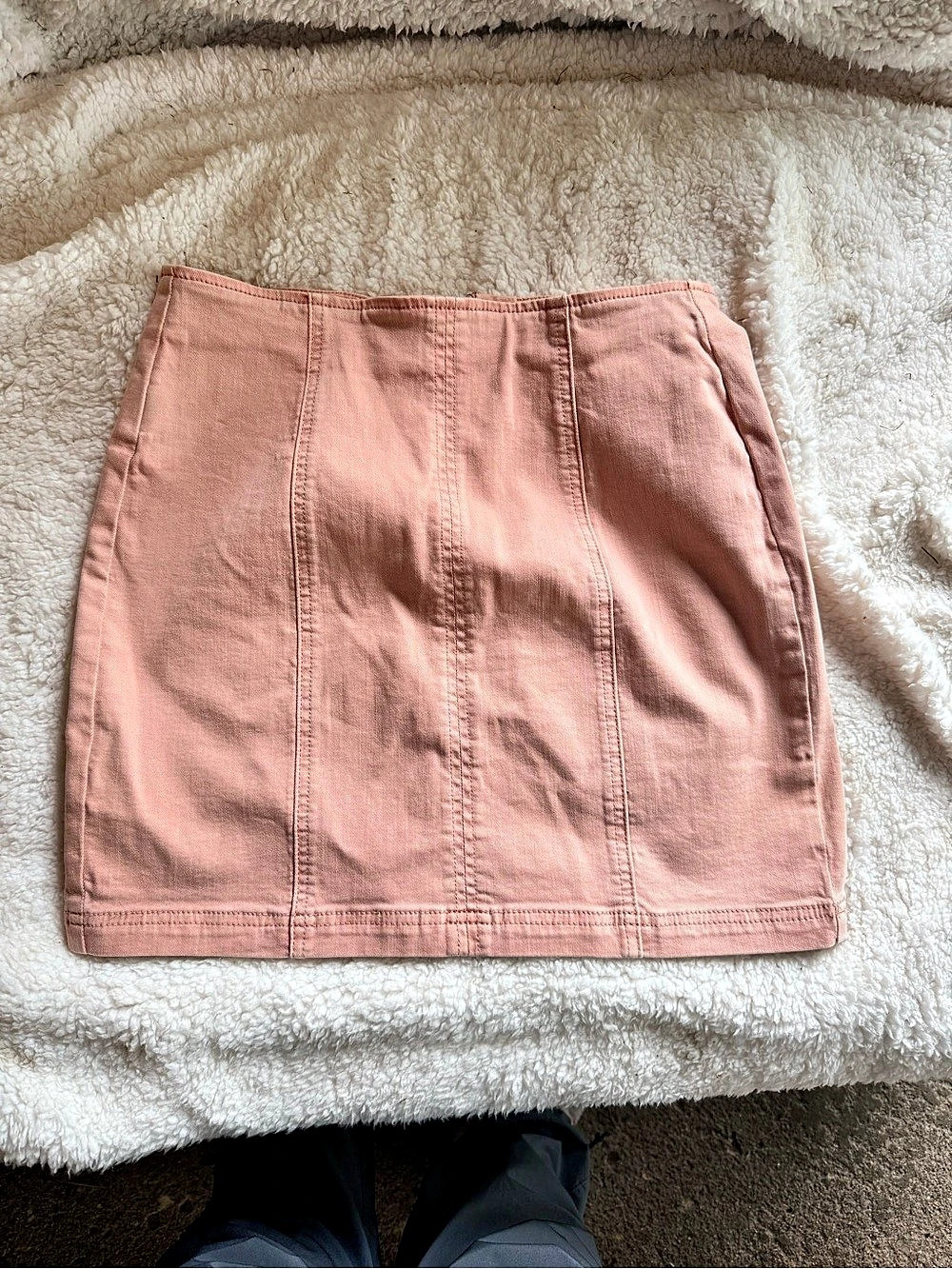 PacSun Mini Skirt in Pink Size 26 Like New